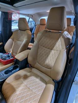 تۆیۆتا کۆرۆلا